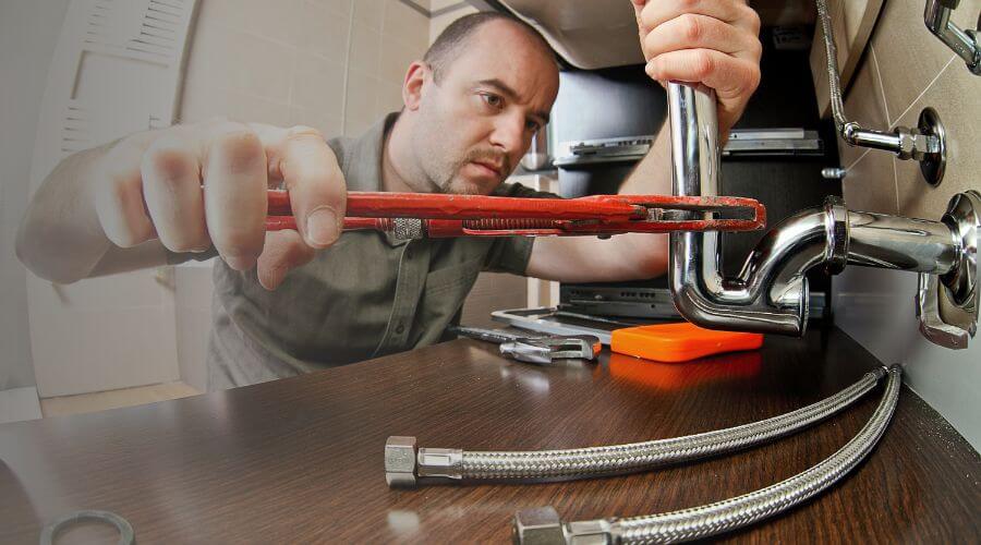 Local expert plumbing services in East Palestine, OH